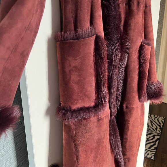 Rare DONNA KARAN SIGNATURE Brown/ Auburn Suede 100% Shearling Fur Coat Size 6 - Picture 4 of 16